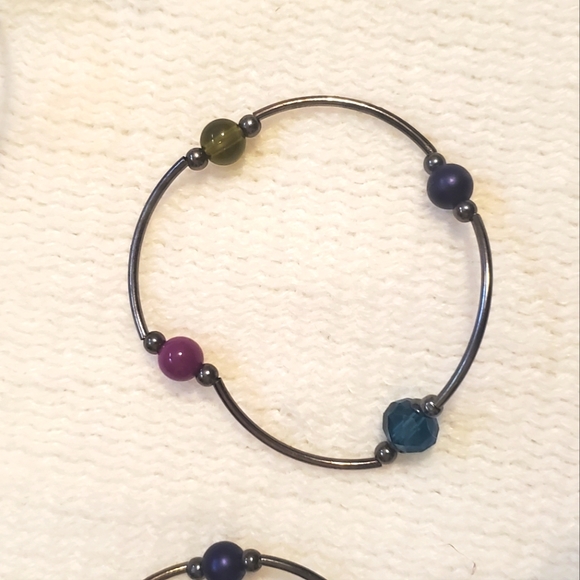 Set of 4 Bracelets - Picture 3 of 6